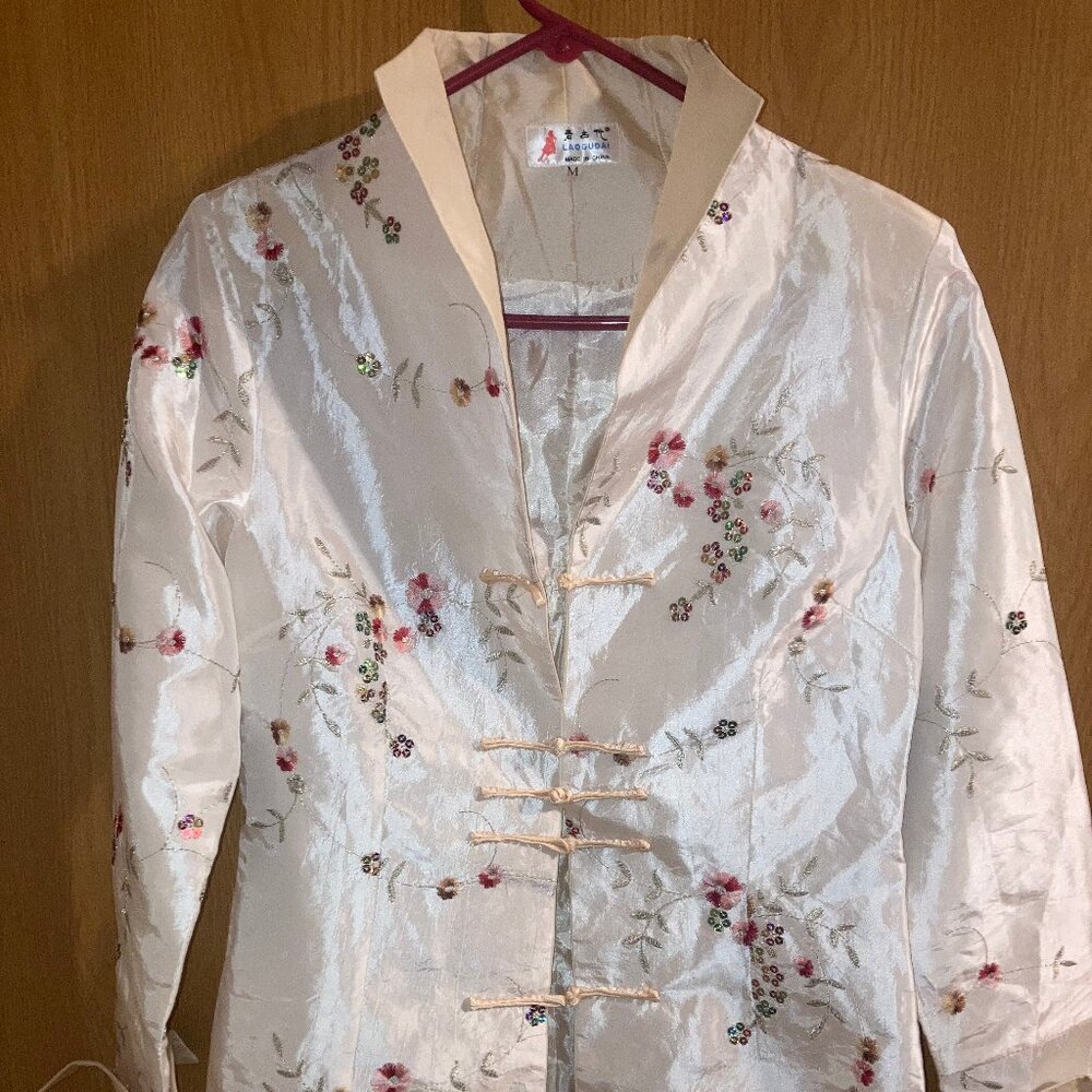 Laogudai Medium White Floral Asian Jacket